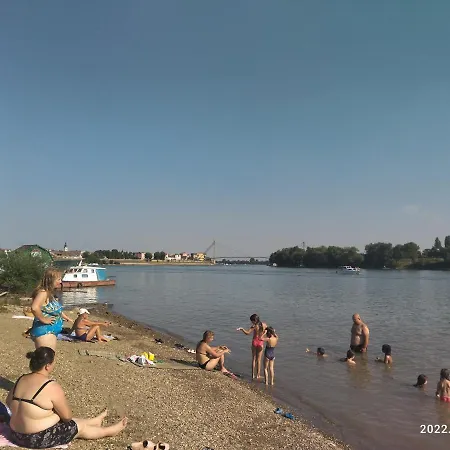 Lenka Apartman Szávaszentdemeter