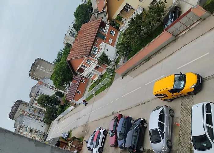 Lenka Διαμέρισμα Σρέμσκα Μιτρόβιτσα